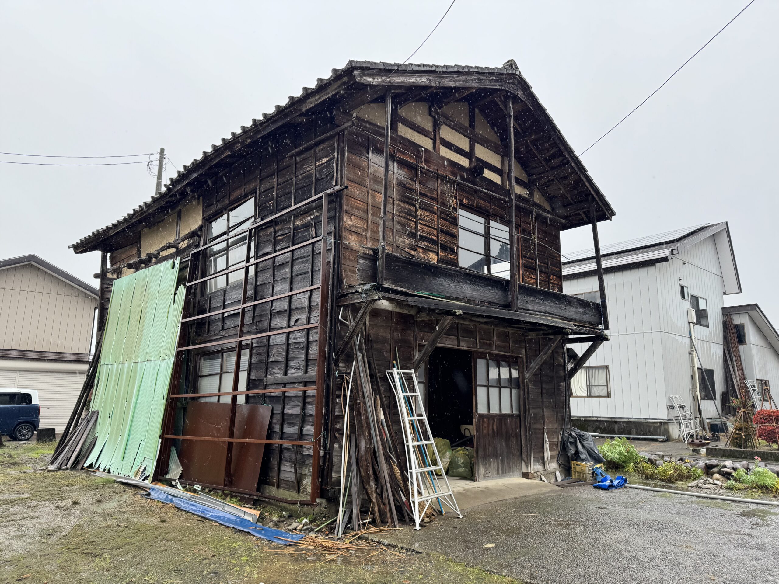 新潟県長岡市釜ケ島 S様邸敷地内倉庫